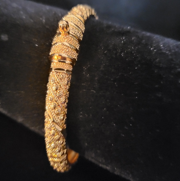 Bangle - Picture 5 of 6